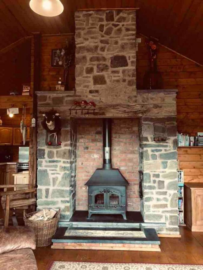 George Cabin - Log Cabin In Wales With Hot Tub Newtown  Buitenkant foto